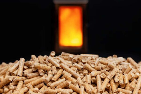 Ta flamme de poêle à granulés est trop haute, trop basse ou instable ?